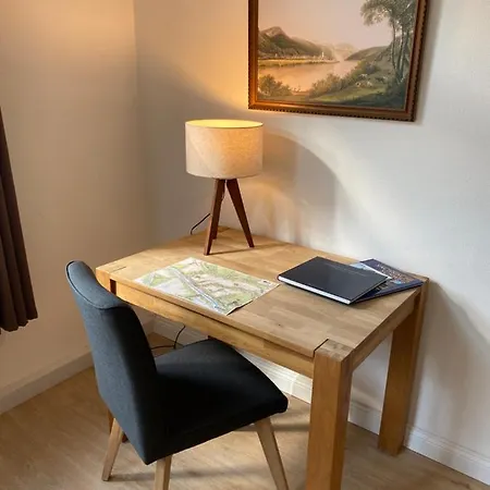 アパート Apartmenthaus Zentral バート・シャンダウ